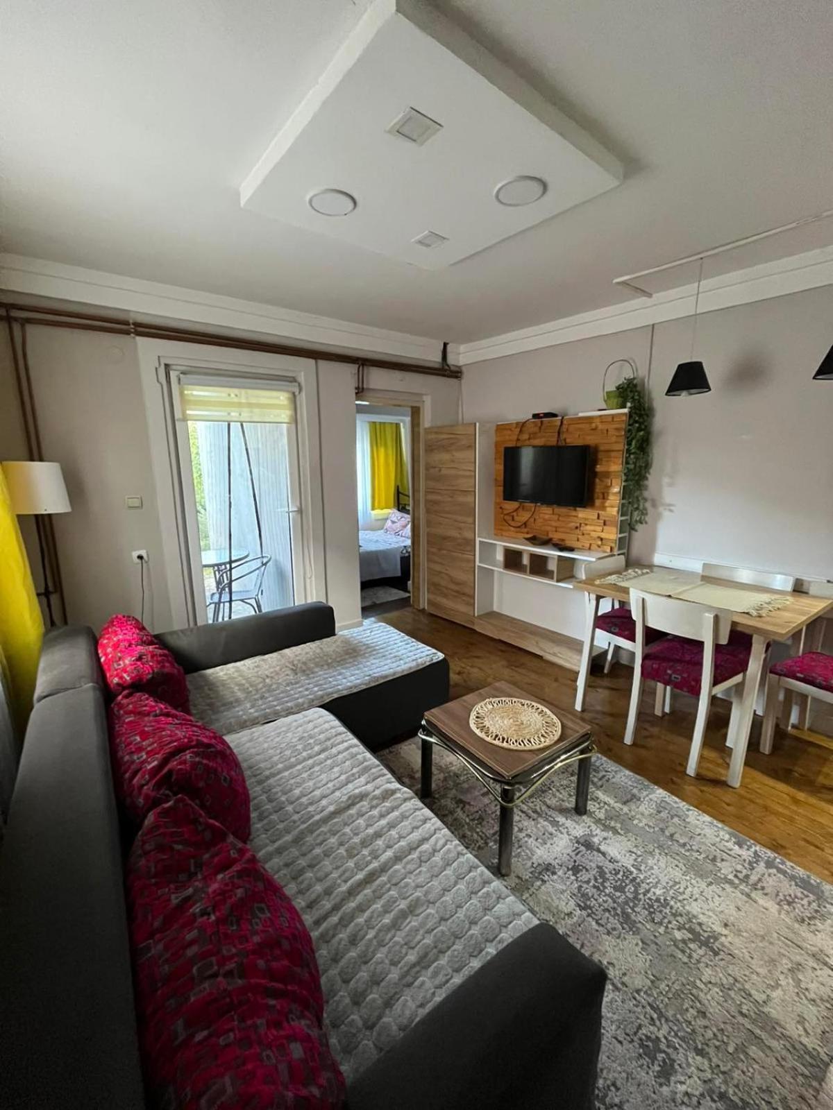 Apartament Garmani Vrnjačka Banja Zewnętrze zdjęcie
